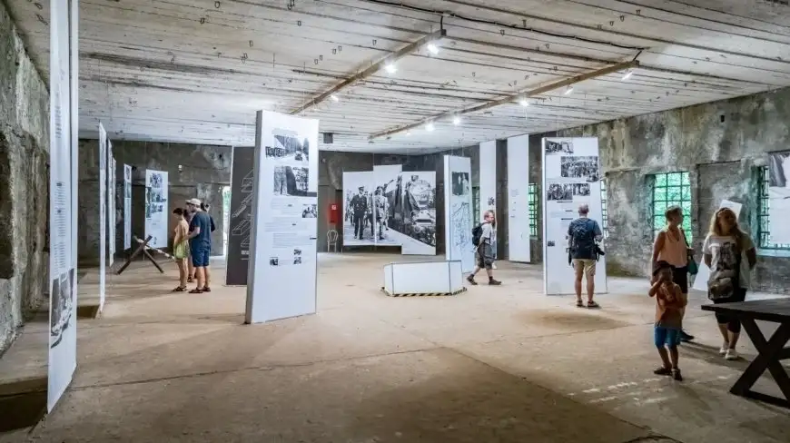 Obecnie dawna kwatera wojenna Adolfa Hitlera to muzeum
