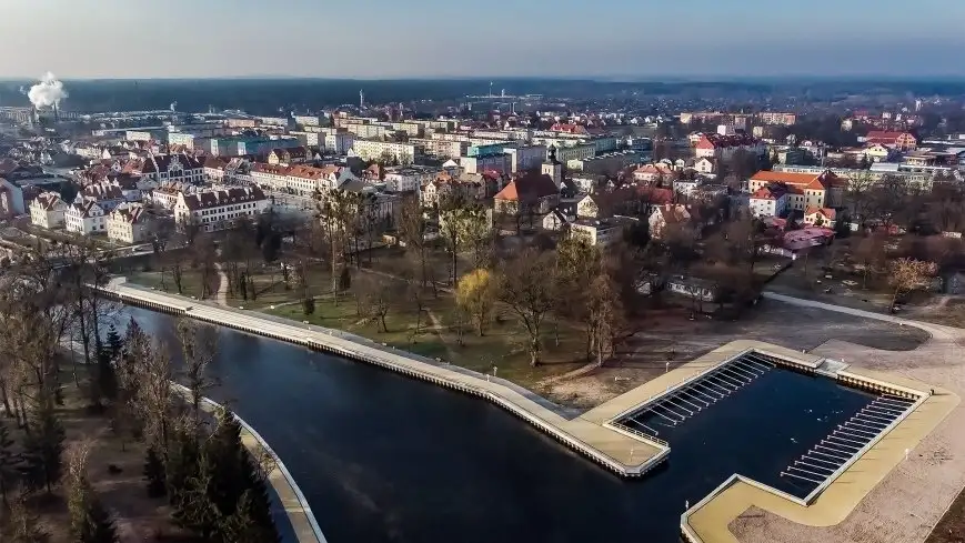 Port nad Pisą nabiera wiatru w żagle