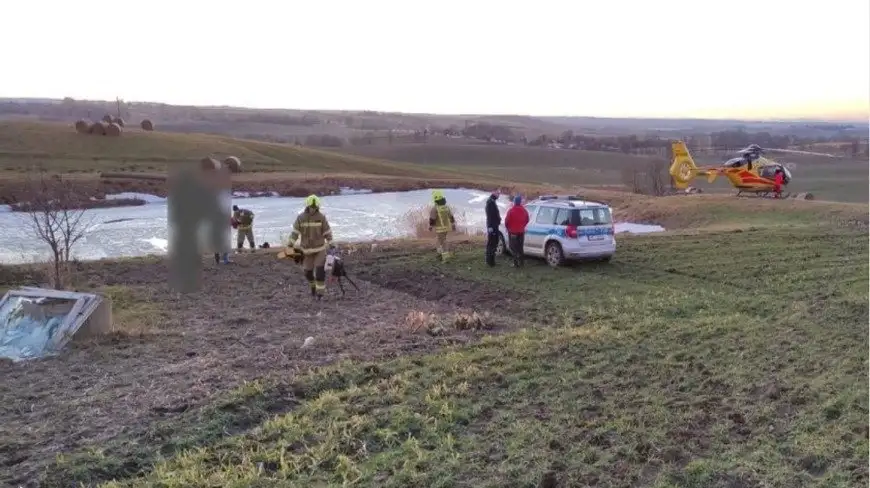 Tragedia na Mazurach. Pod dziewczynkami załamał się lód