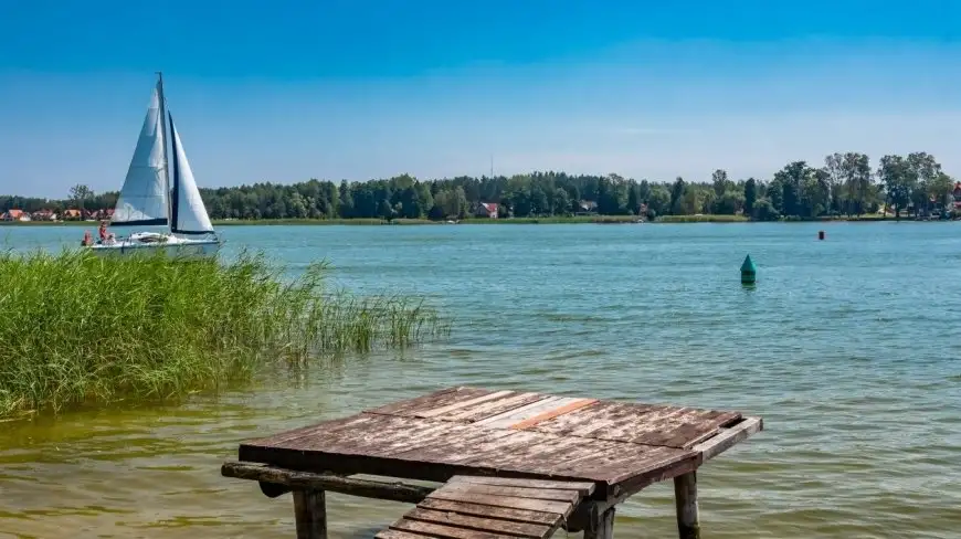 jezioro Niegocin na Mazurach.